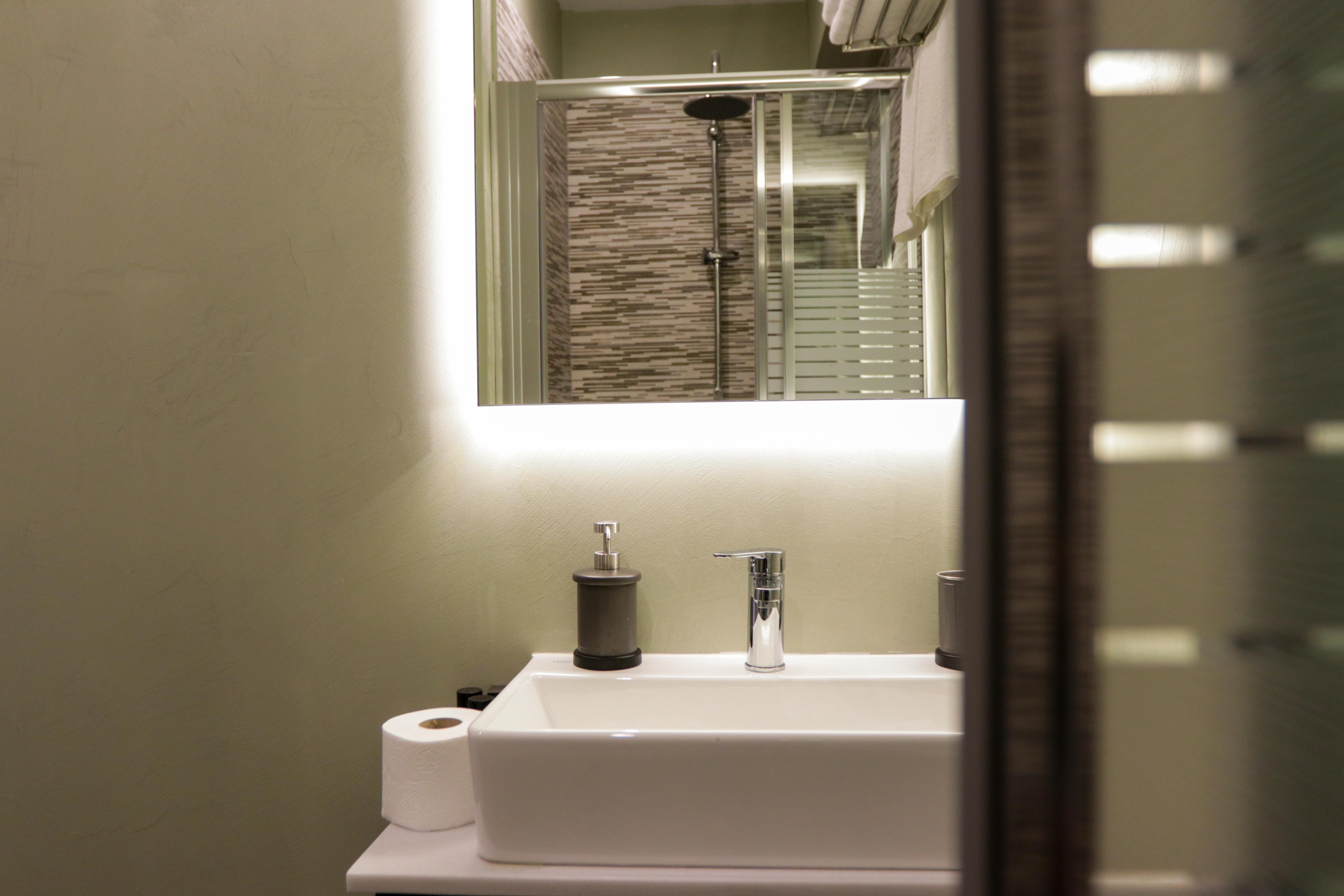 V36 Suites Atena Exterior foto