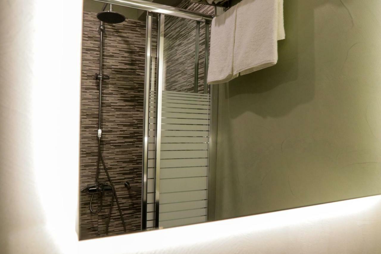 V36 Suites Atena Exterior foto